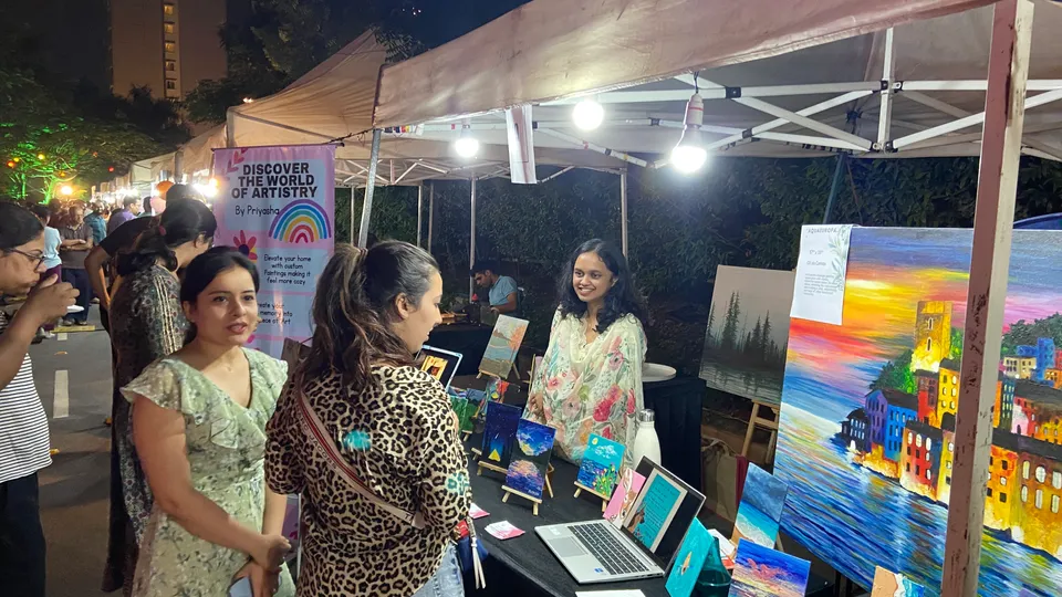 Sobha Art Booth 2023: crowd browsing art booth 4